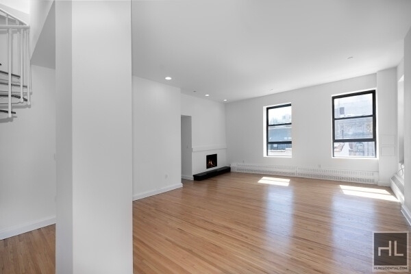 6th Avenue - Photo 2