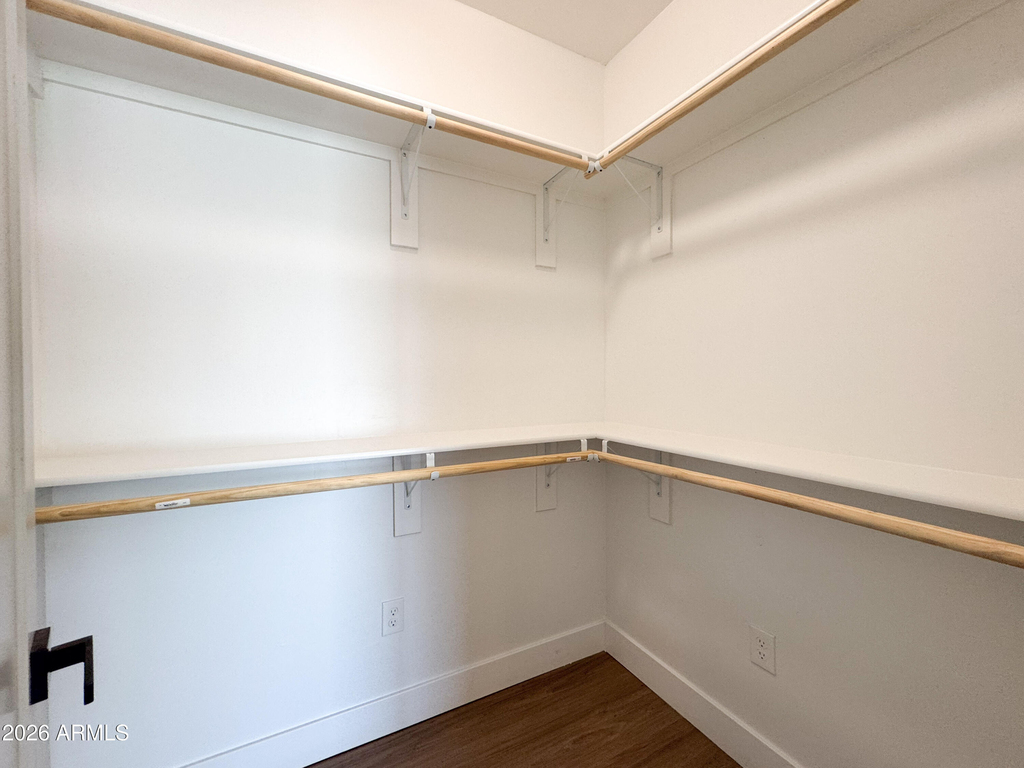 185 Sugarloaf Street - Photo 5