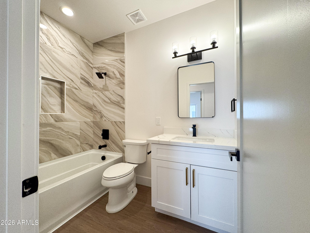 185 Sugarloaf Street - Photo 11