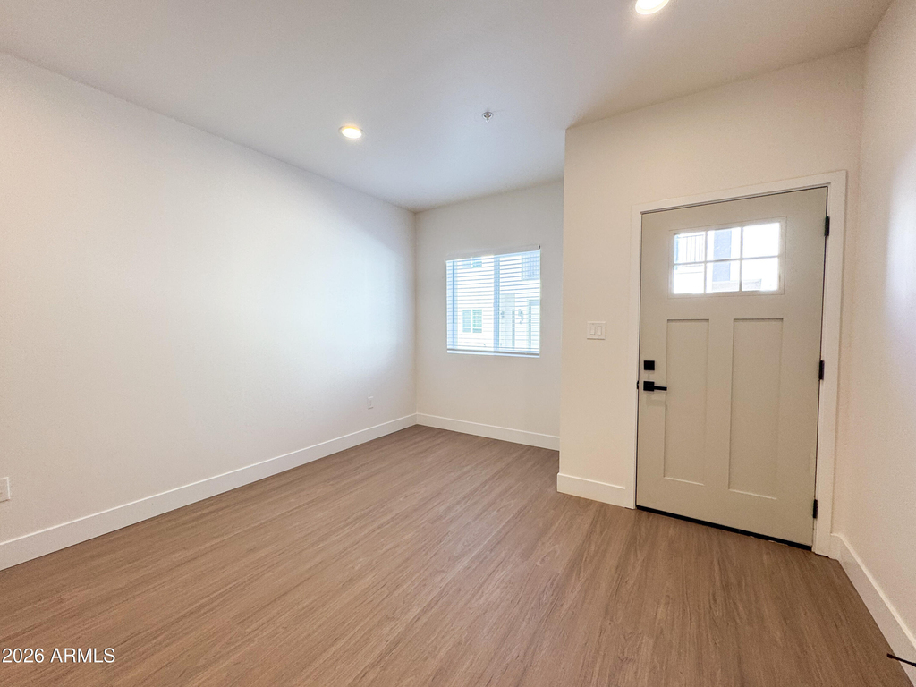 185 Sugarloaf Street - Photo 27