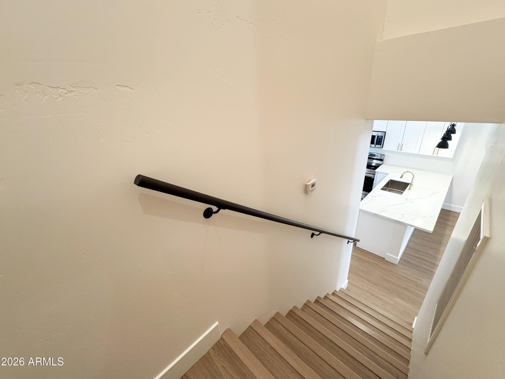 185 Sugarloaf Street - Photo 18