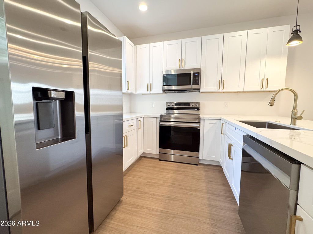 185 Sugarloaf Street - Photo 19
