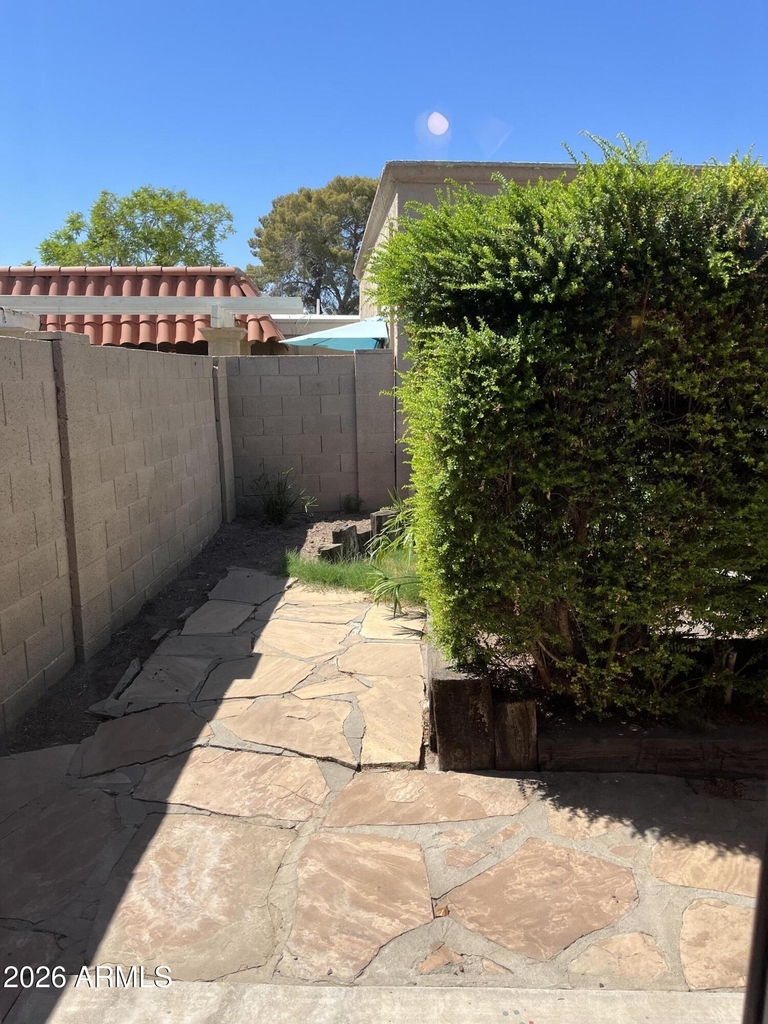 507 E Colgate Drive - Photo 18