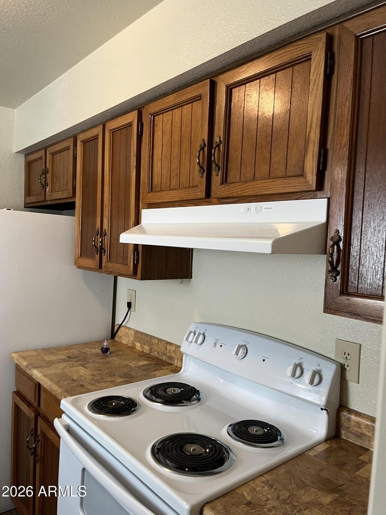 507 E Colgate Drive - Photo 5