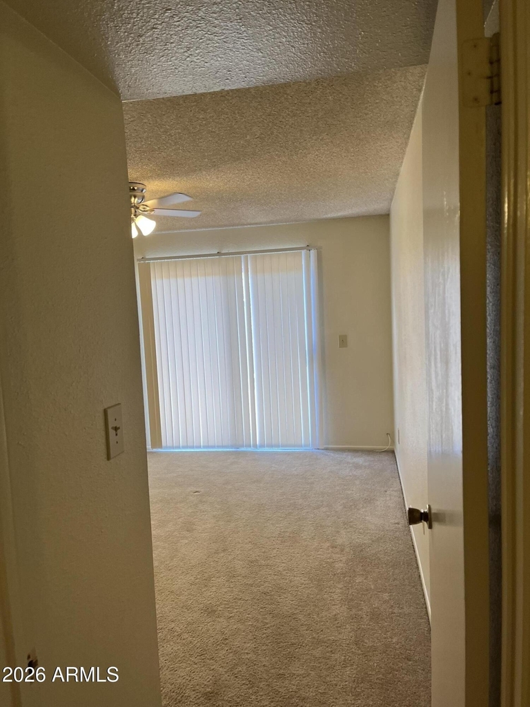 507 E Colgate Drive - Photo 15
