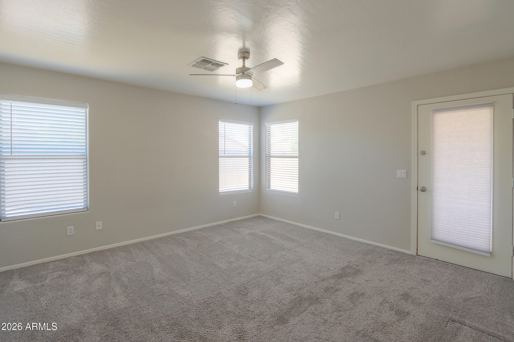 43610 W Bedford Drive - Photo 22