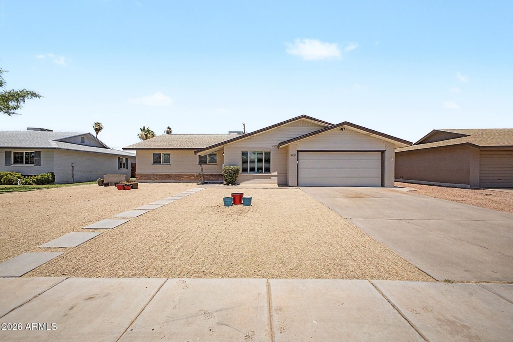 408 E La Jolla Drive - Photo 0
