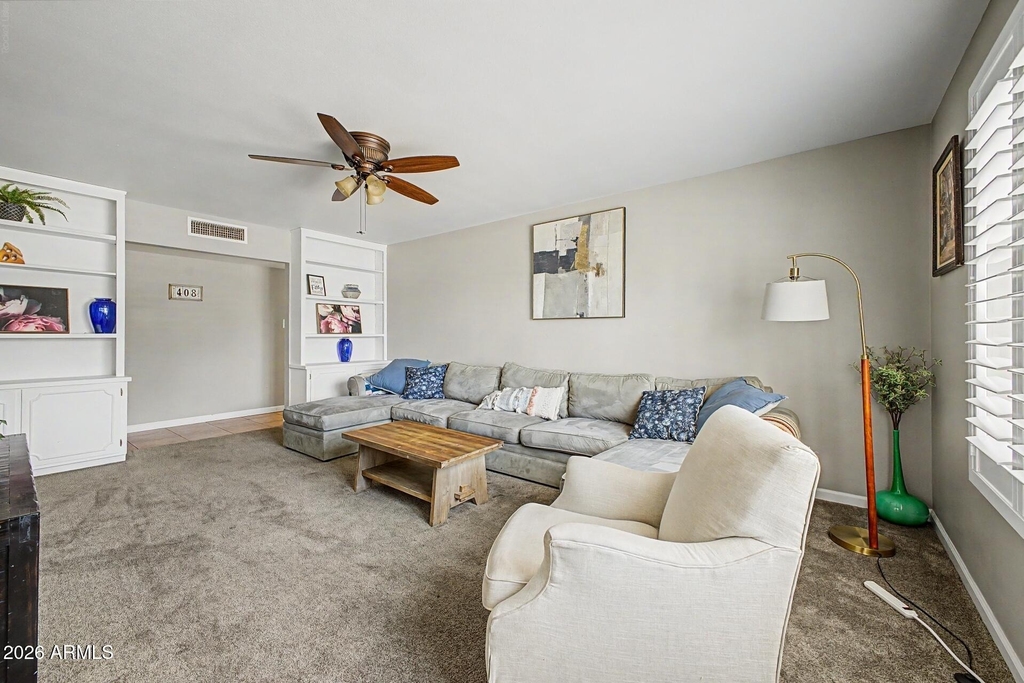 408 E La Jolla Drive - Photo 5