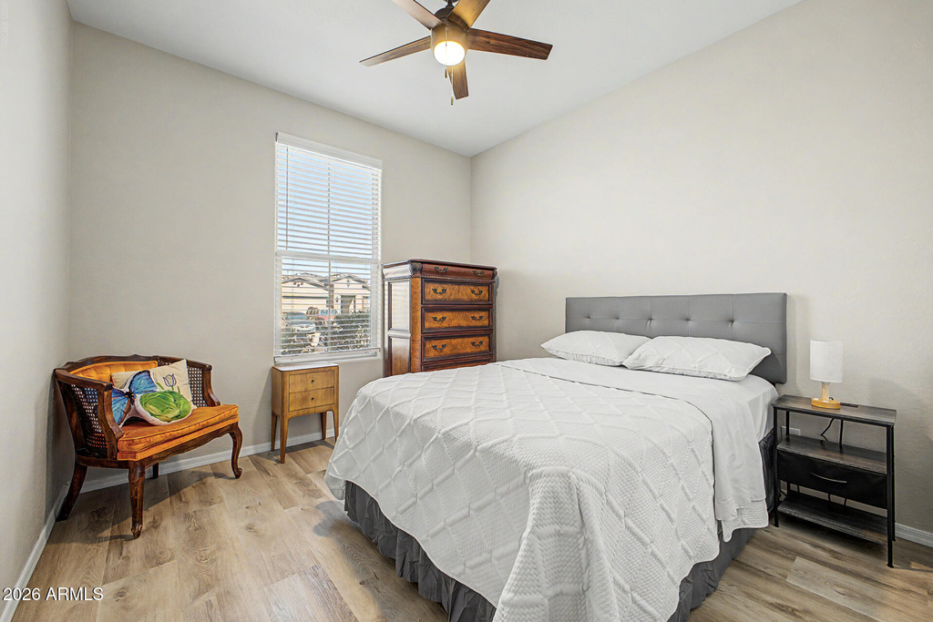 12506 N 174th Drive - Photo 6