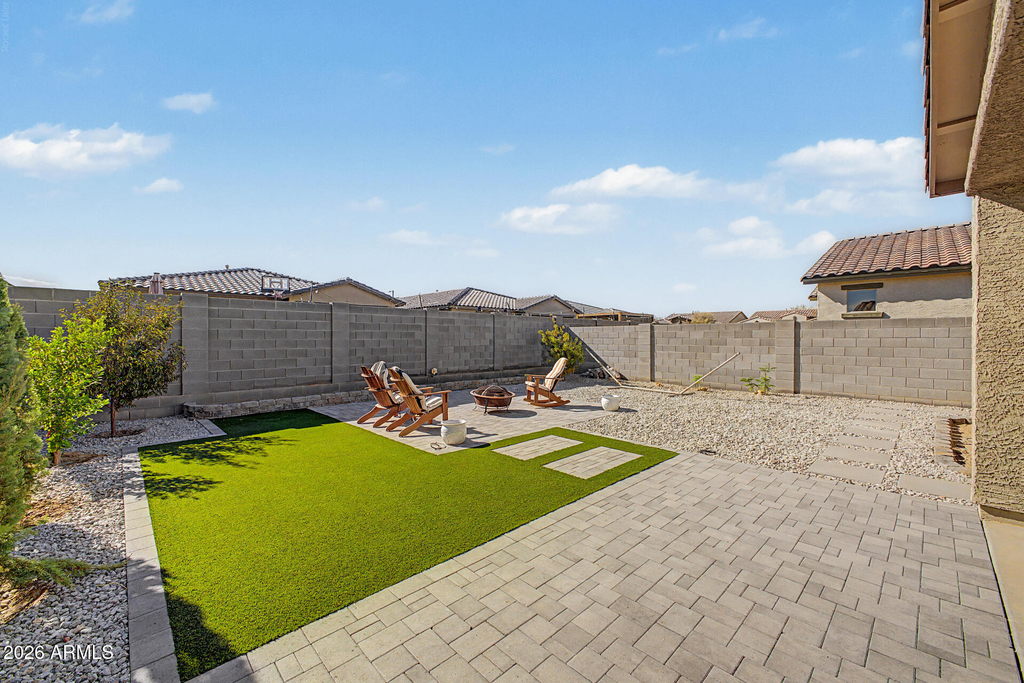 12506 N 174th Drive - Photo 29