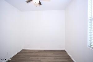 9127 W Minnezona Avenue - Photo 9