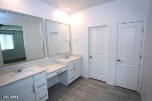 9127 W Minnezona Avenue - Photo 30
