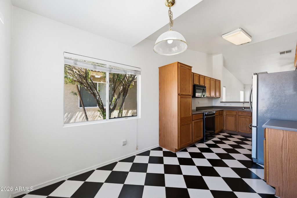 10469 W Granada Road - Photo 11