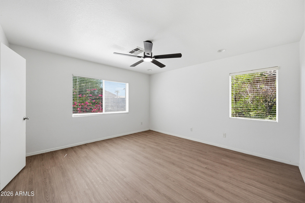 10469 W Granada Road - Photo 12