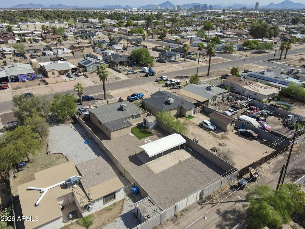 2421 W Washington Street - Photo 4
