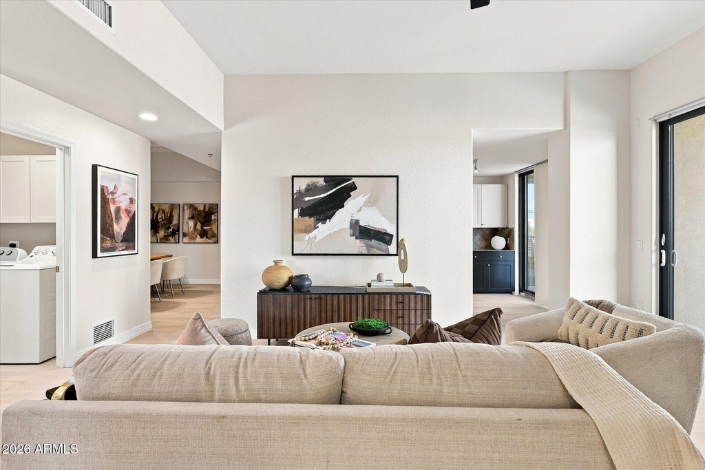2302 N Central Avenue - Photo 2