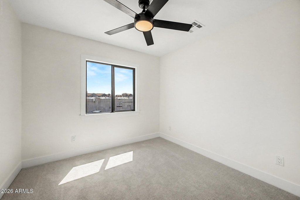 920 E Pasadena Avenue - Photo 19