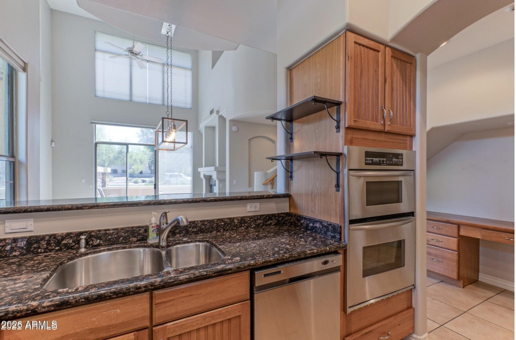 14450 N Thompson Peak Parkway - Photo 8