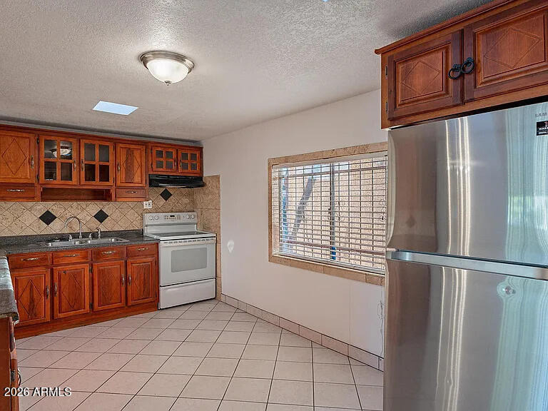 17410 N 16th Avenue - Photo 5