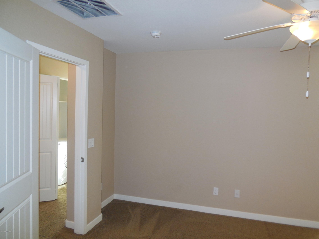 1131 E Cedar Street - Photo 11