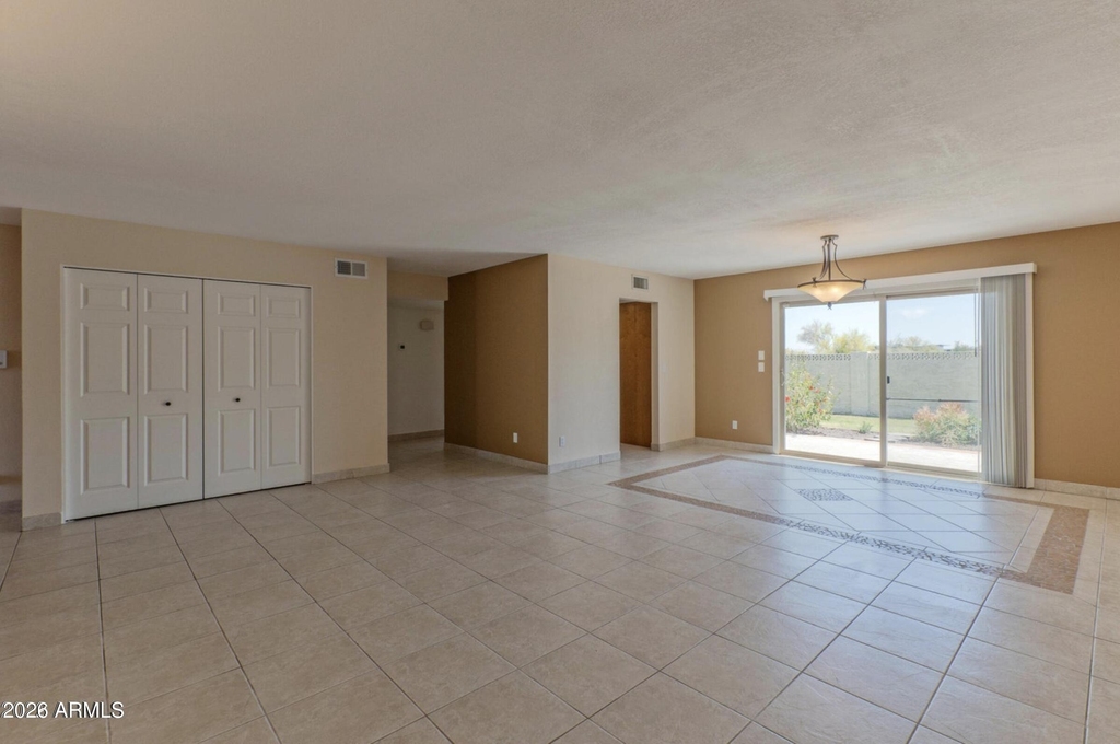 6123 E Harvard Street - Photo 10