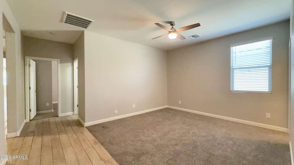7011 W Townley Avenue - Photo 4
