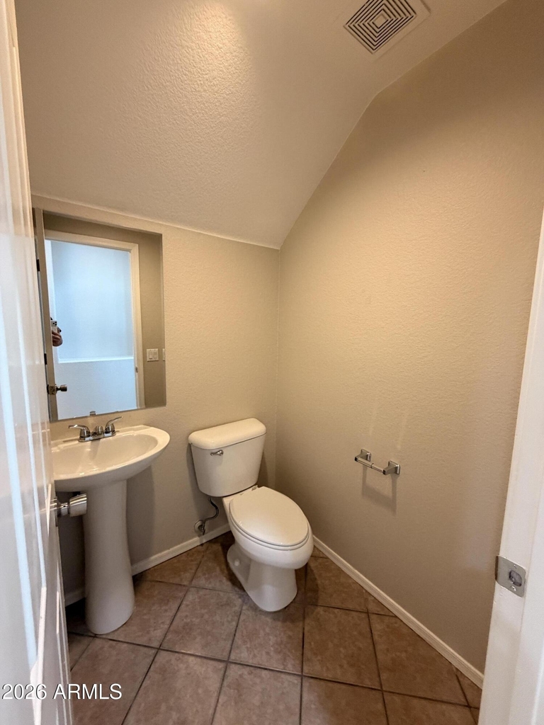9108 W Hubbell Street - Photo 5