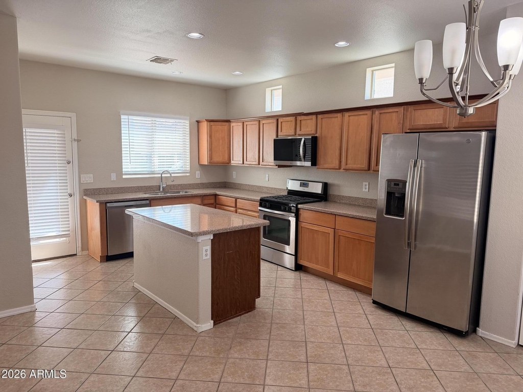 9108 W Hubbell Street - Photo 14