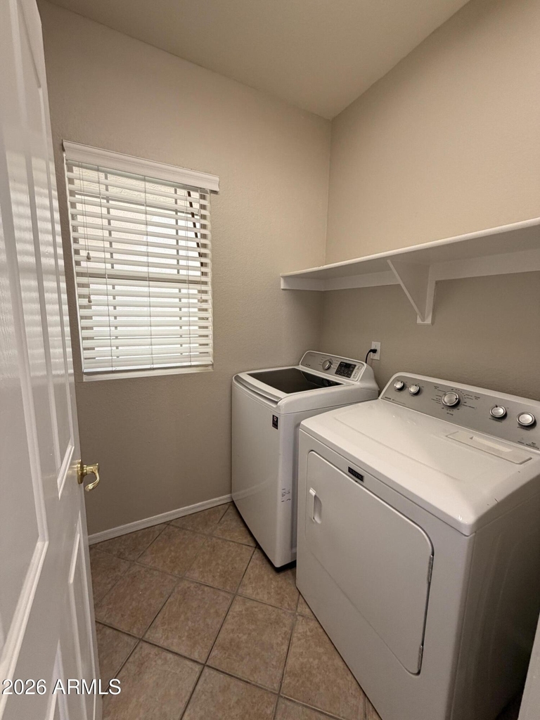 9108 W Hubbell Street - Photo 33