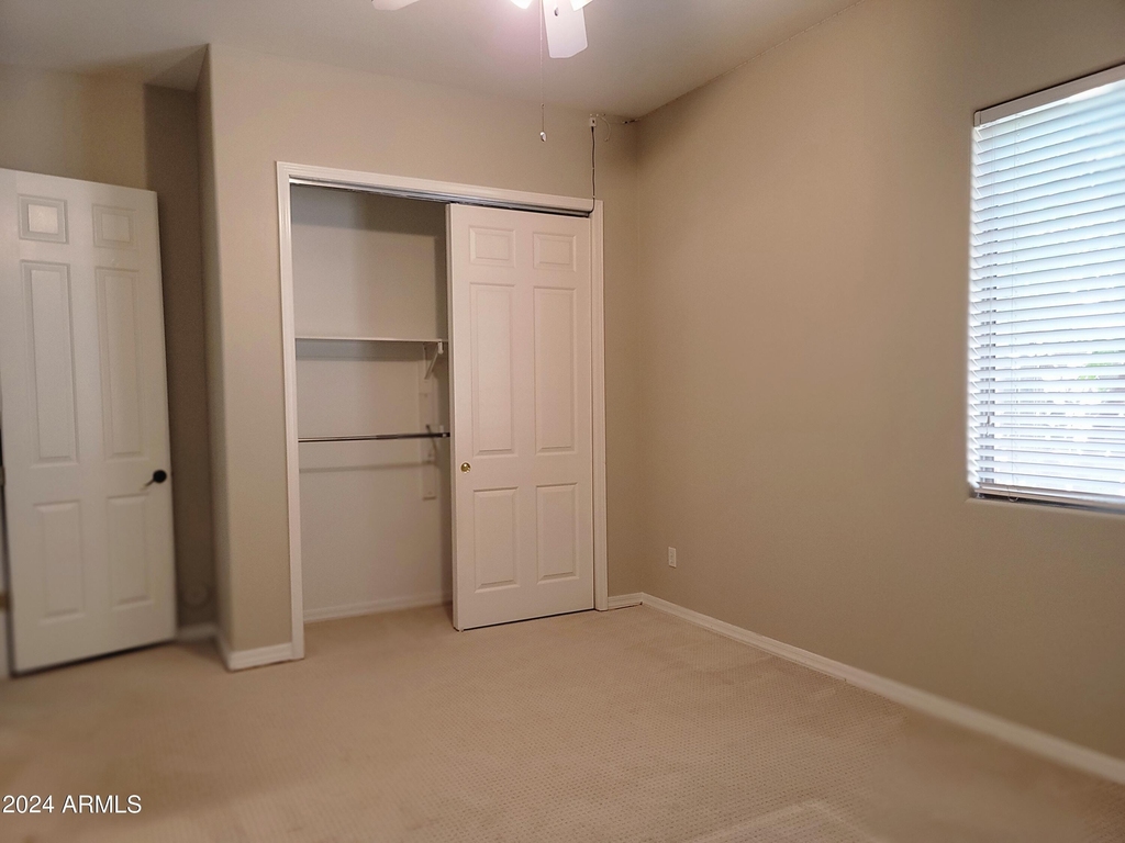 2461 W Marlin Drive - Photo 18