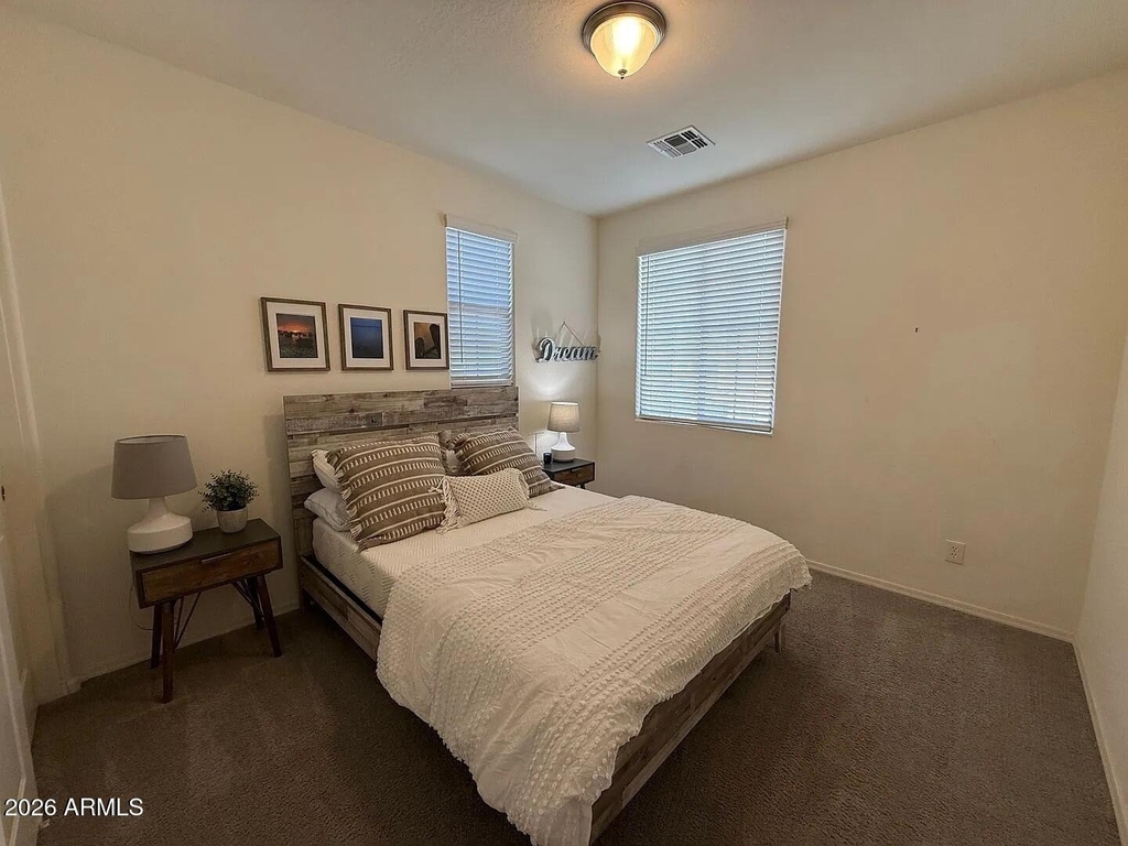 2658 S Harmony Avenue - Photo 20