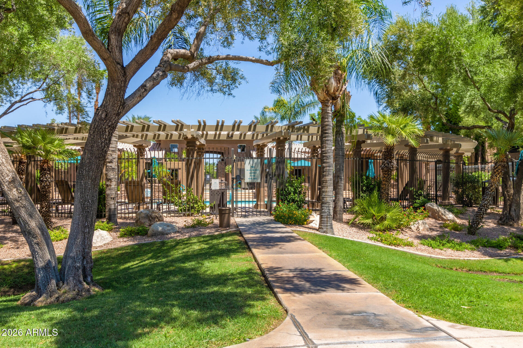 7009 E Acoma Drive - Photo 32
