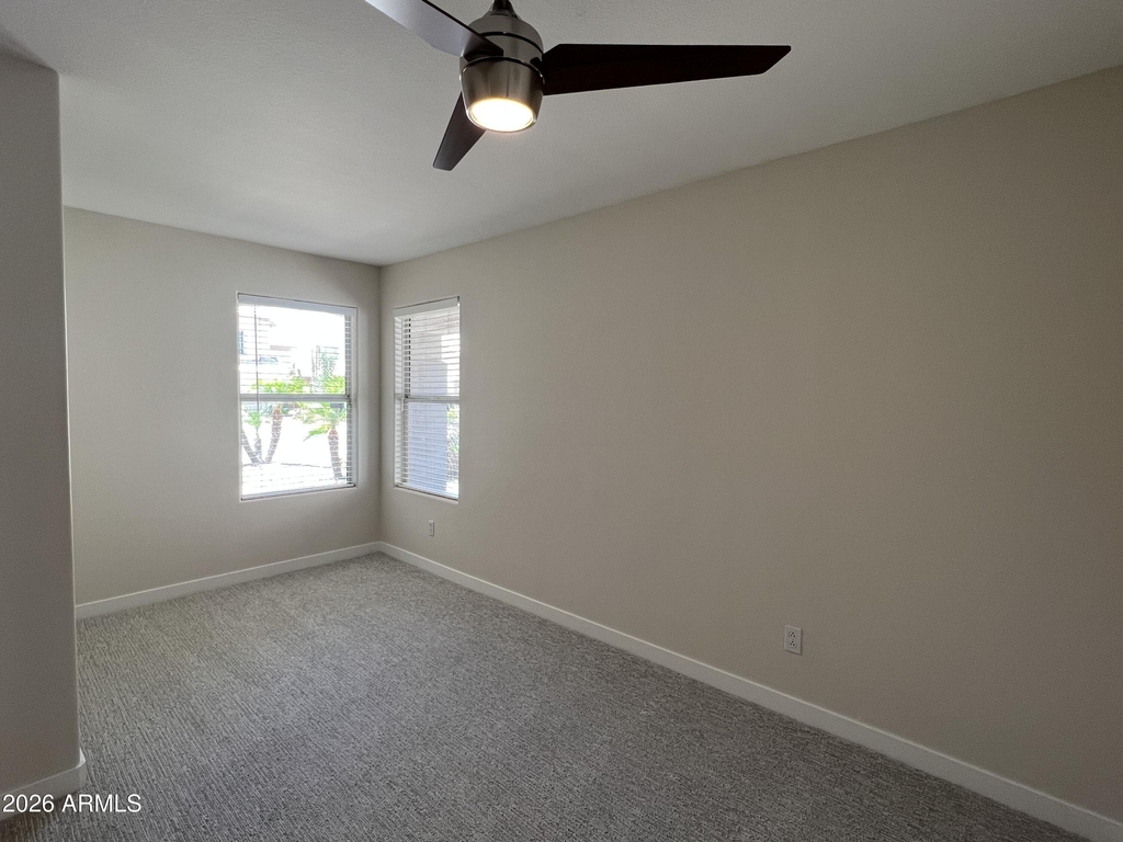 4050 E Coolbrook Avenue - Photo 13