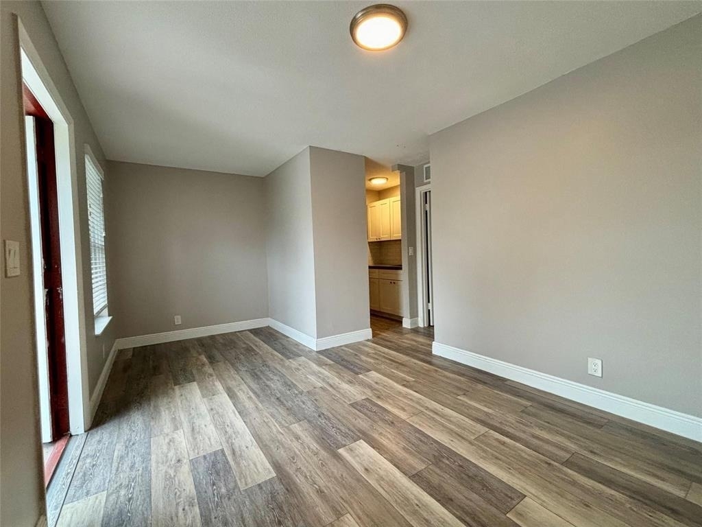 505 N J Street - Photo 2
