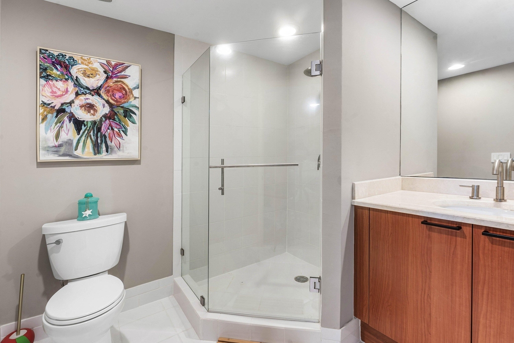 2650 Lake Shore Drive - Photo 13
