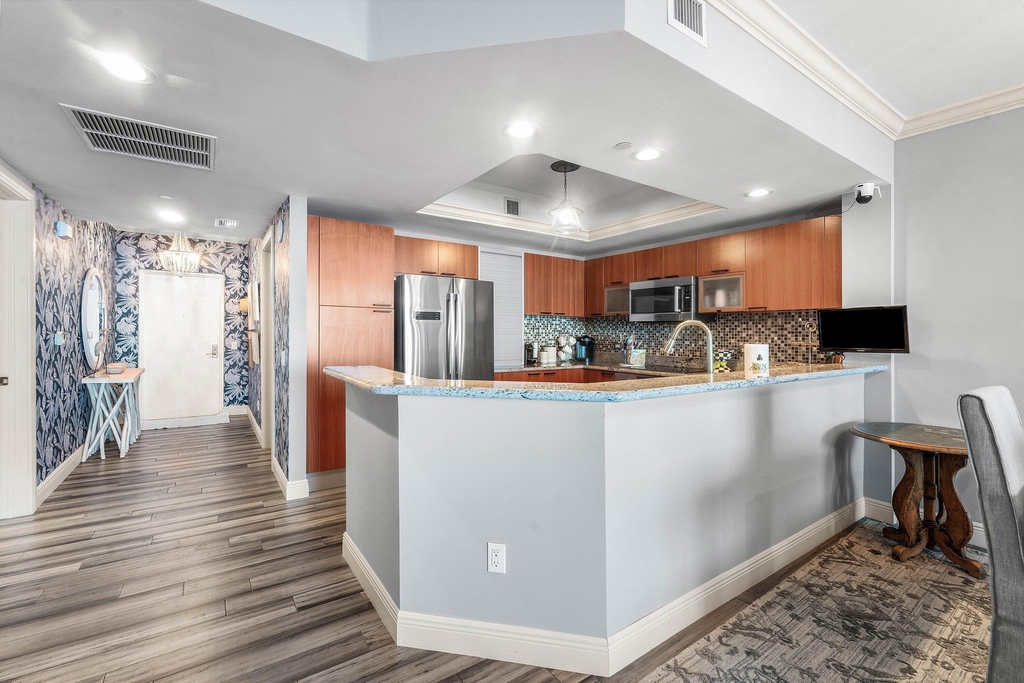 2650 Lake Shore Drive - Photo 7