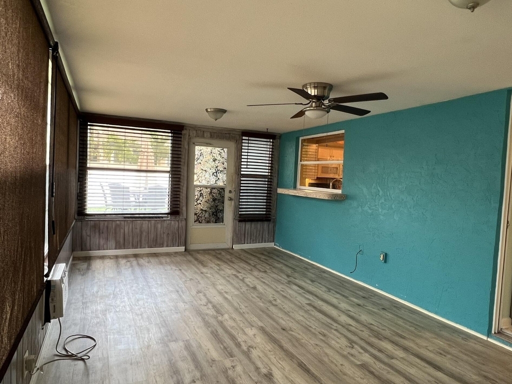1916 Coconut Drive - Photo 20