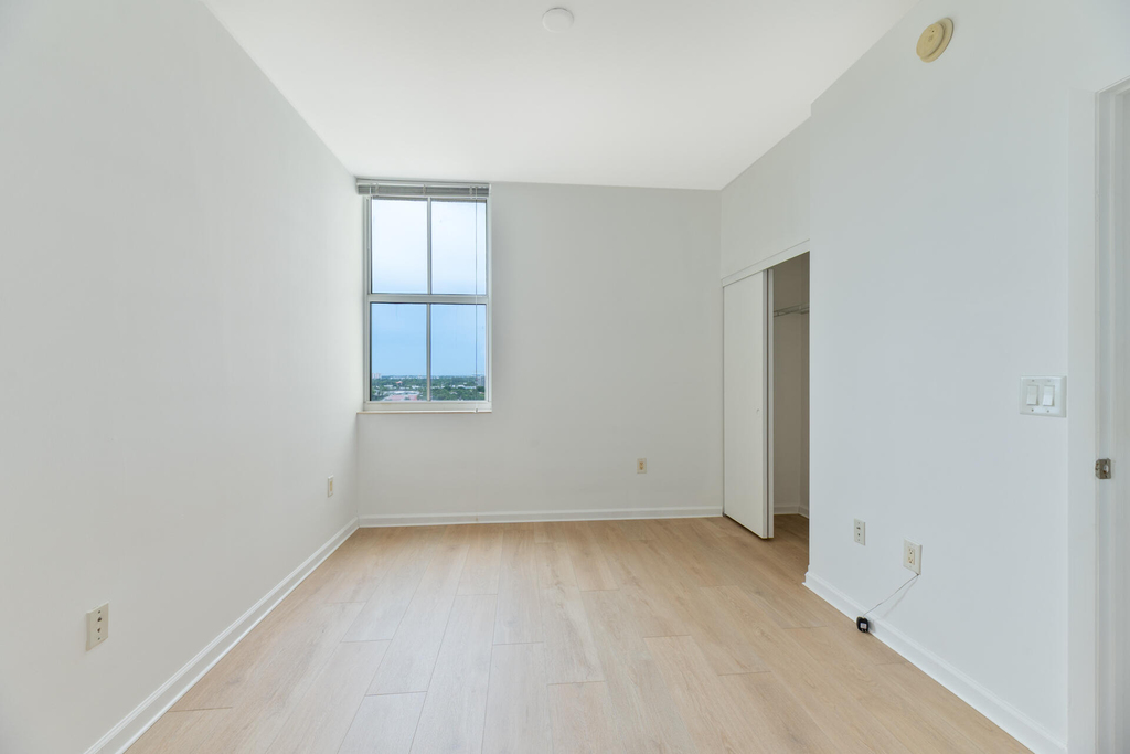 3340 Ne 190th Street - Photo 11