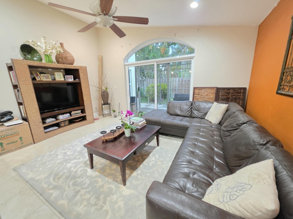 7172 Catalina Way - Photo 7