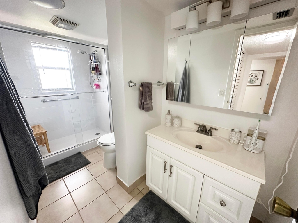 3661 Via Poinciana - Photo 17