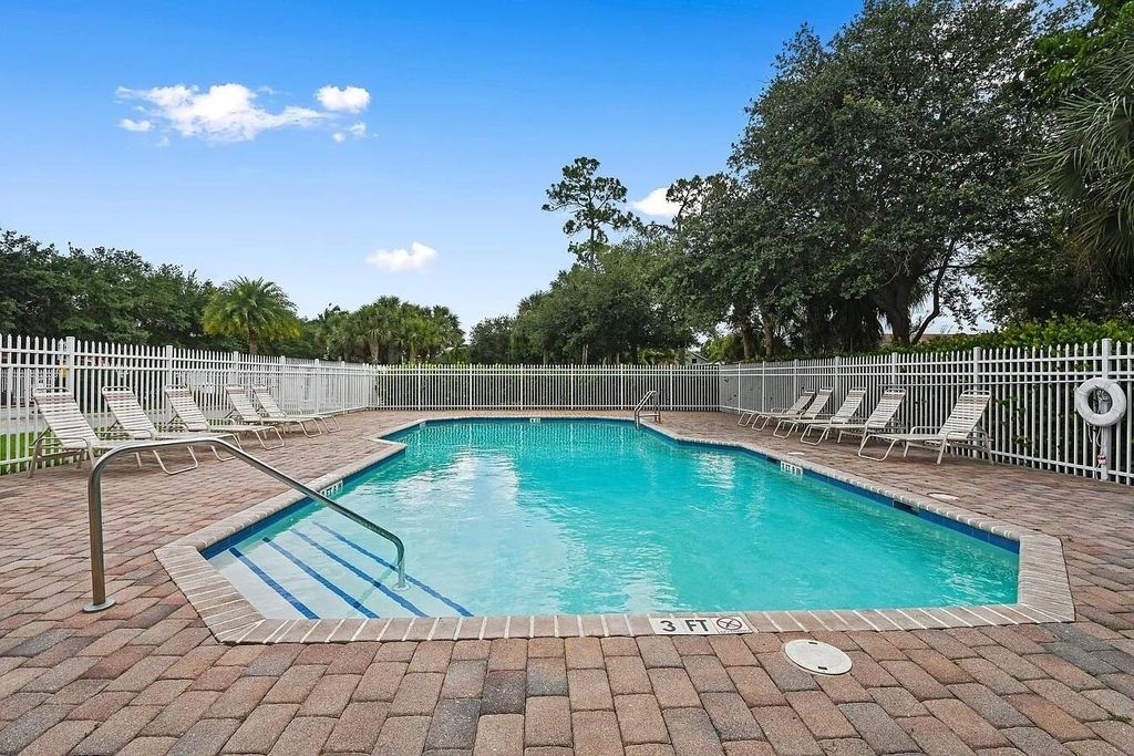 4528 Thornwood Circle - Photo 20