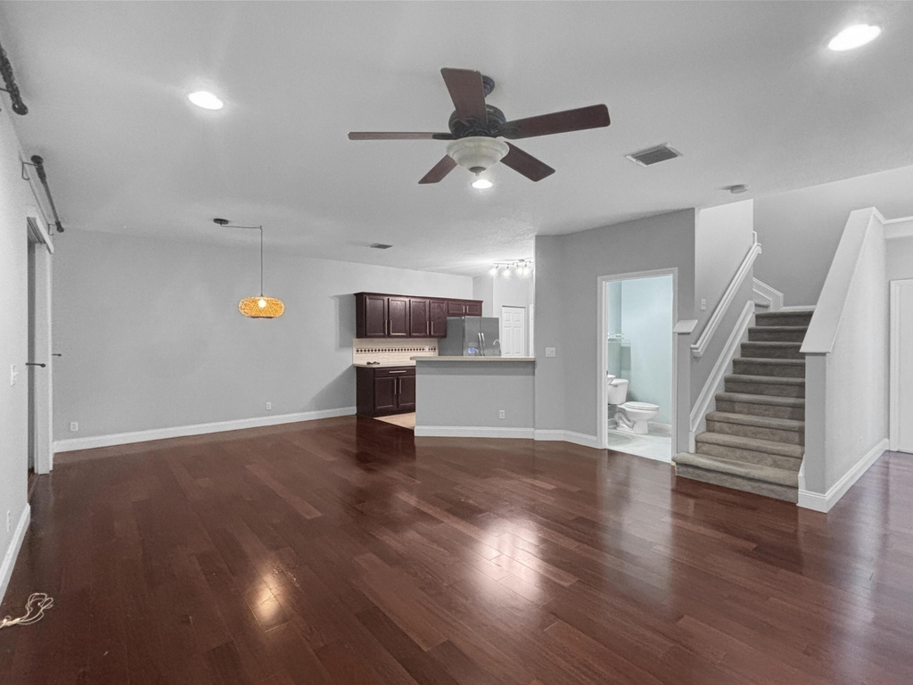 4528 Thornwood Circle - Photo 2