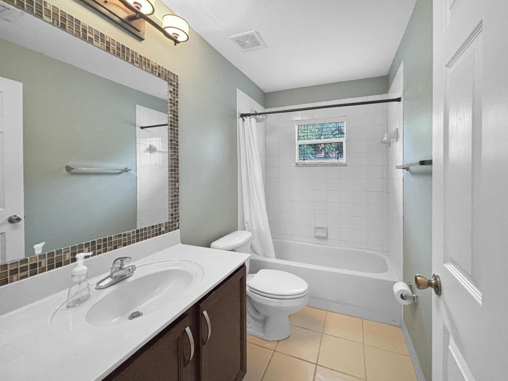 4528 Thornwood Circle - Photo 13