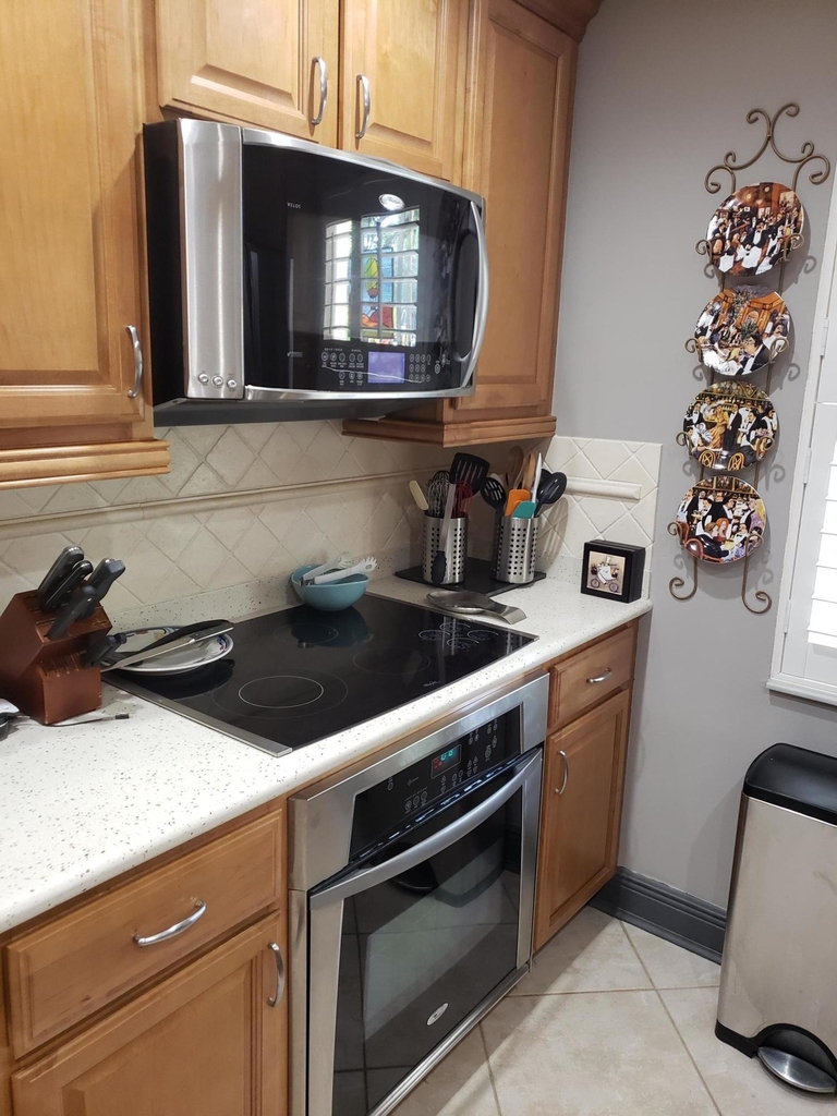 3980 Oaks Clubhouse Drive - Photo 6