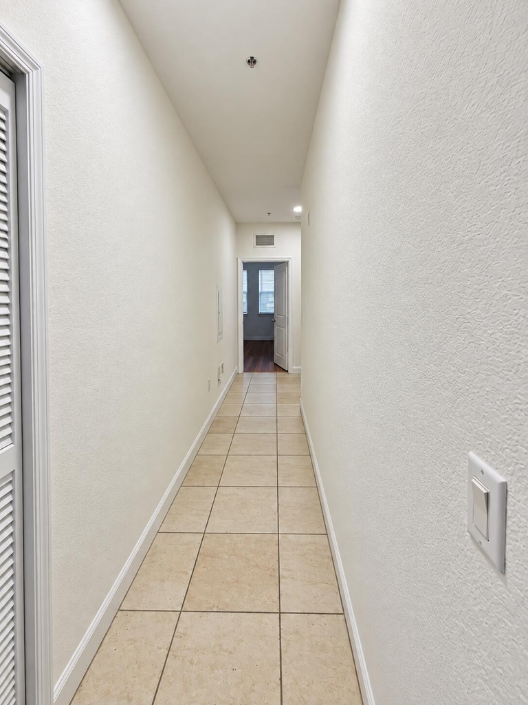 2113 Shoma Drive - Photo 3