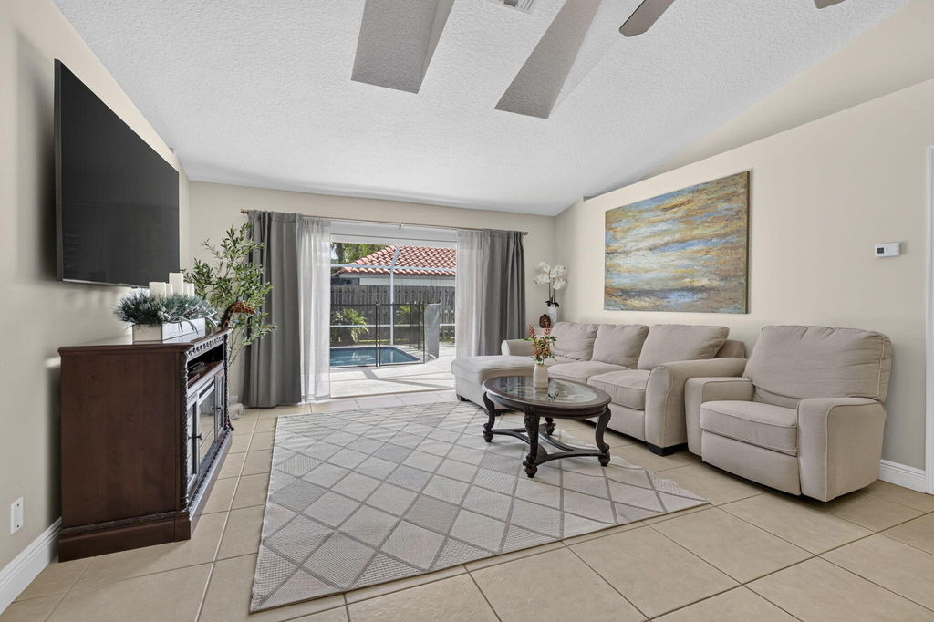 1204 Mulberry Place - Photo 24