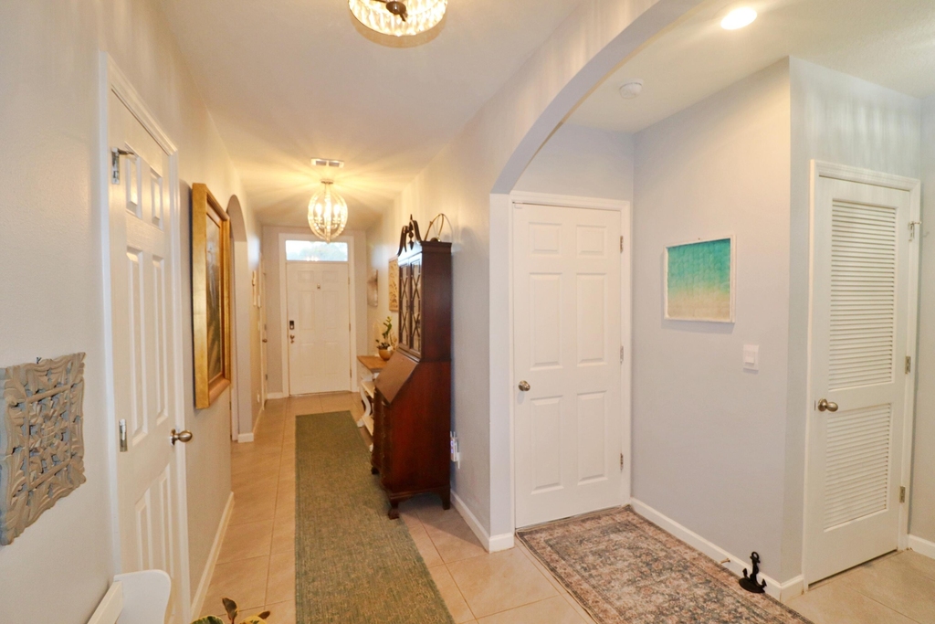 1465 Se Grapeland Avenue - Photo 1