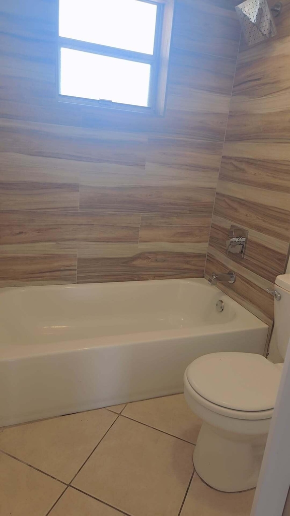 4121 Stirling Road - Photo 12