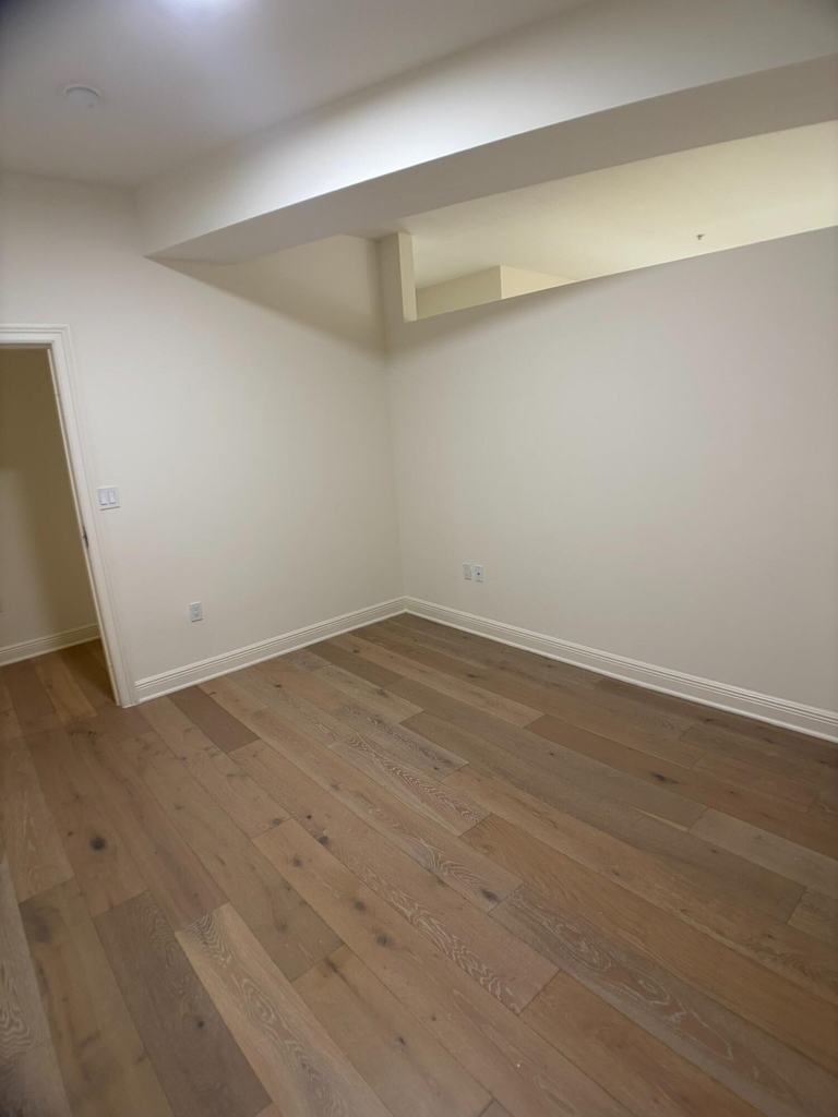 150 Se 3rd Avenue - Photo 15