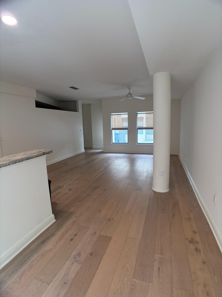 150 Se 3rd Avenue - Photo 21
